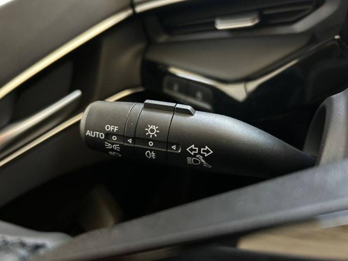 Mg MG3 1.5 hybrid+ Luxury auto (16)