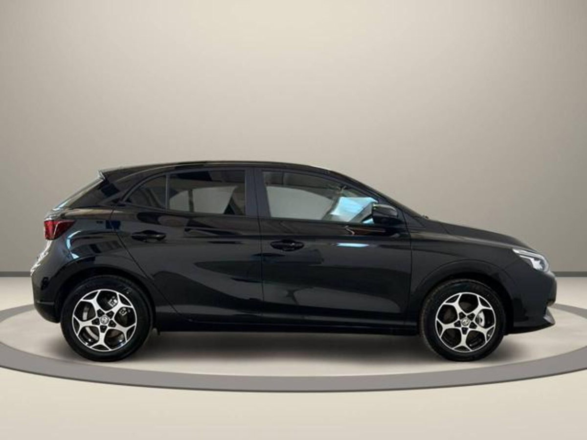 Mg MG3 1.5 hybrid+ Luxury auto (4)