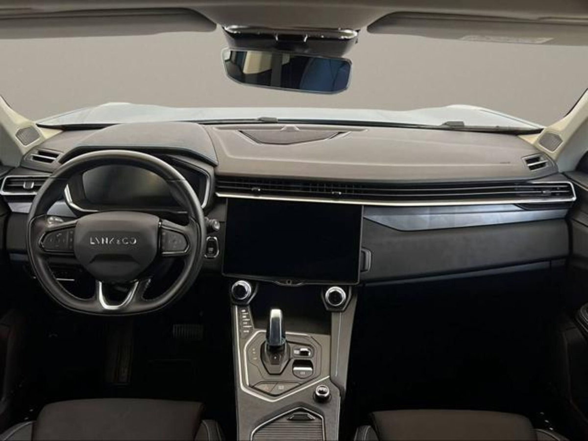 Lynk & Co 01 01 1.5 td phev (16)