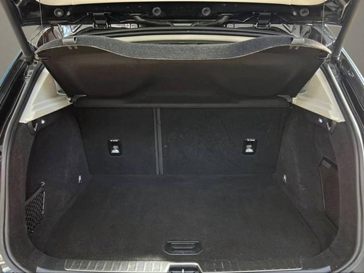 Lynk & Co 01 01 1.5 td phev (7)