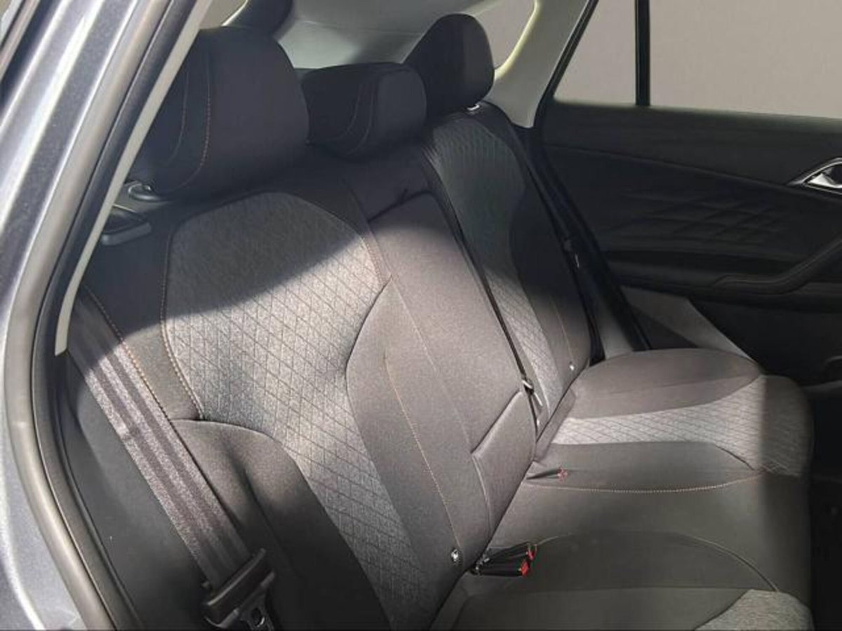 Mg HS 1.5 hybrid+ Comfort auto (13)