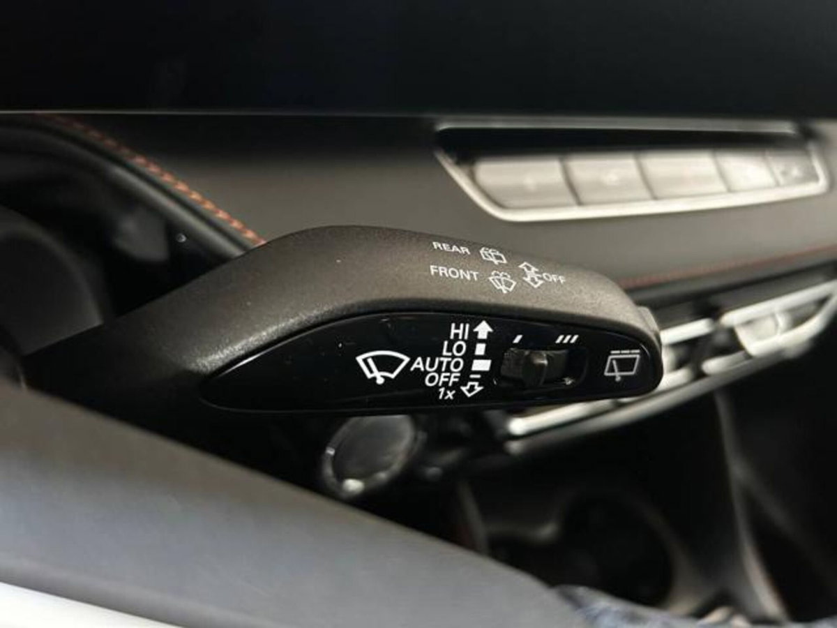 Mg HS 1.5 hybrid+ Comfort auto (17)