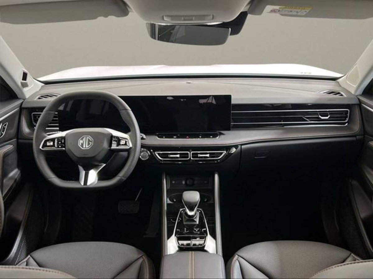 Mg HS 1.5 hybrid+ Luxury auto (18)