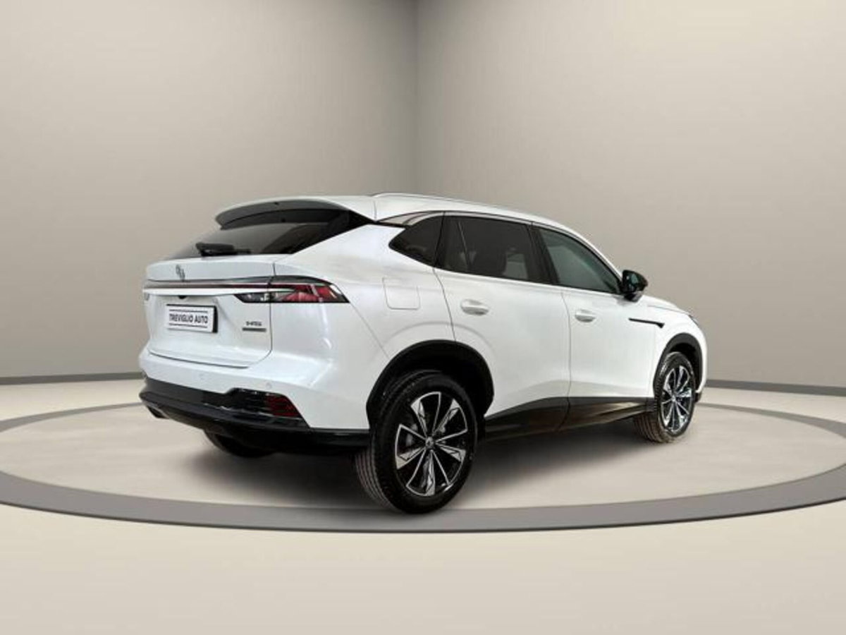 Mg HS 1.5 hybrid+ Luxury auto (7)