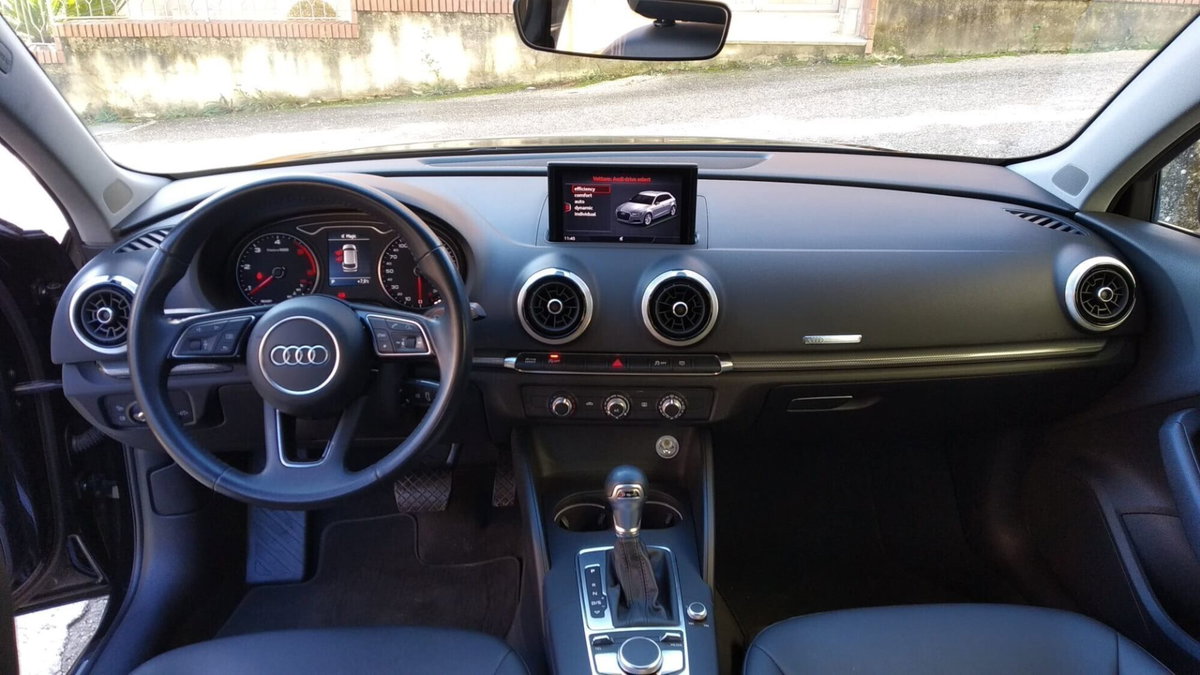 Audi A3 Sportback 2.0 TDI S tronic Design (13)