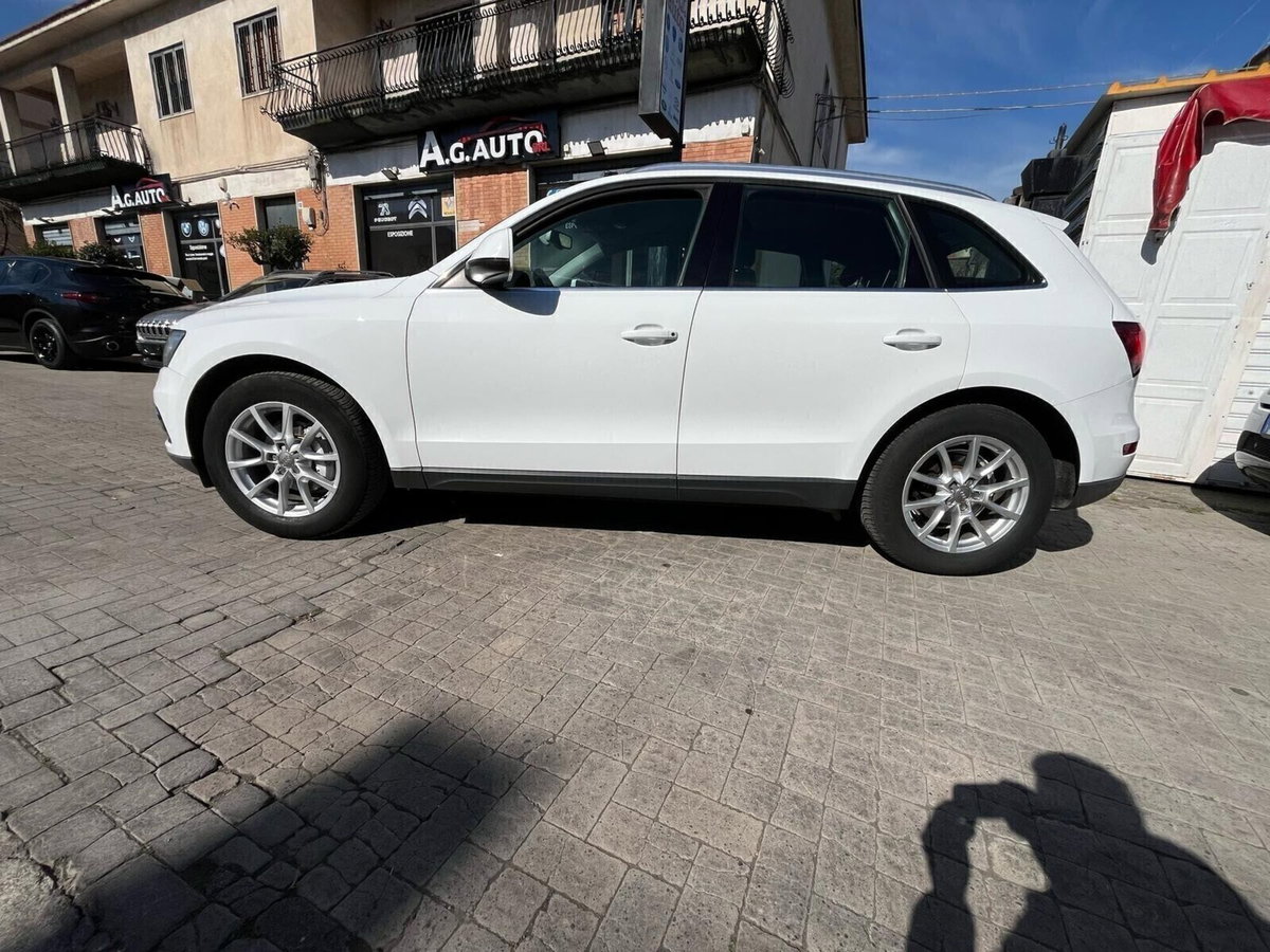 Audi Q5 2.0 TDI 143 CV quattro Advanced (9)