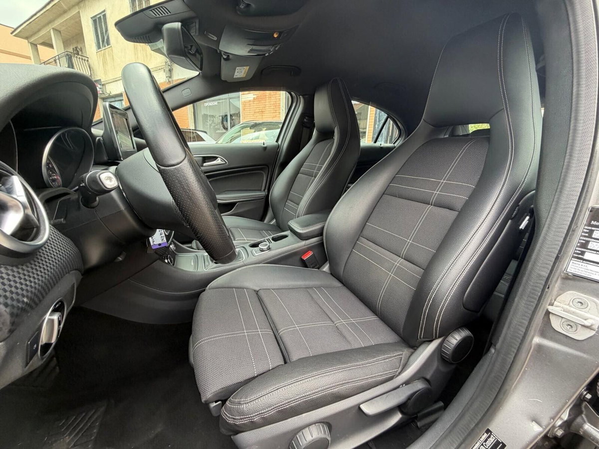 Mercedes-Benz Classe A 180 d Sport (11)