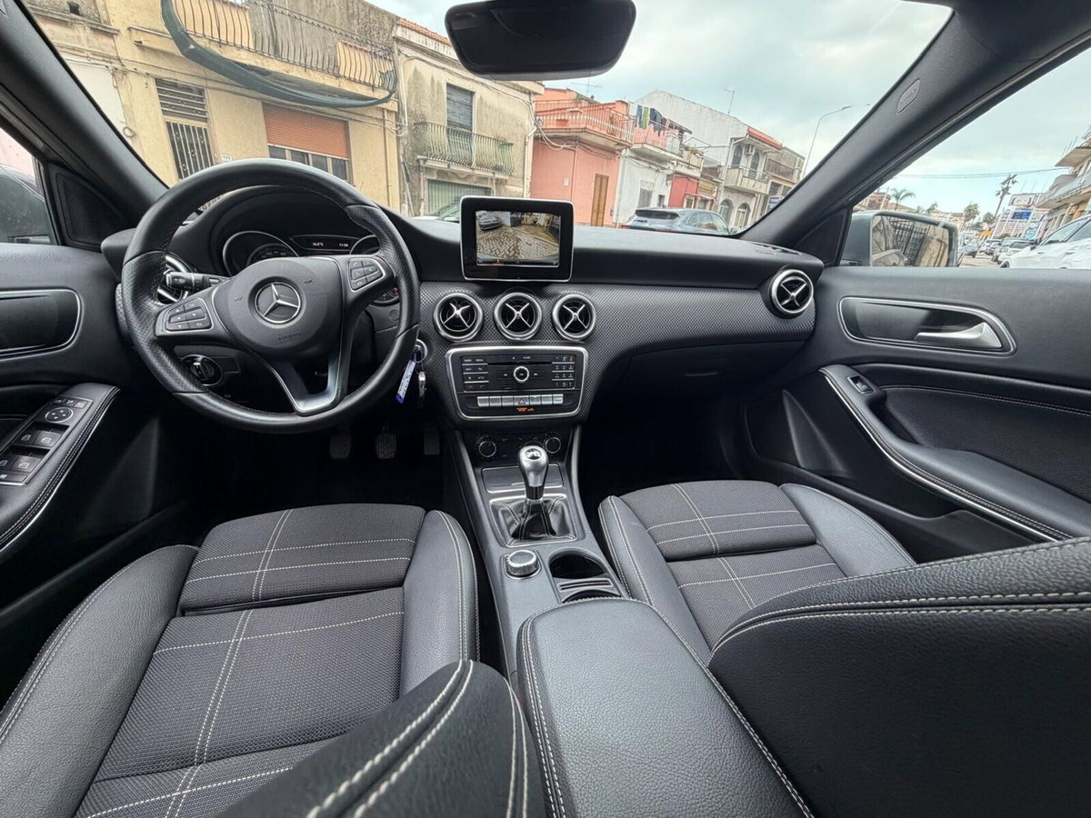 Mercedes-Benz Classe A 180 d Sport (13)