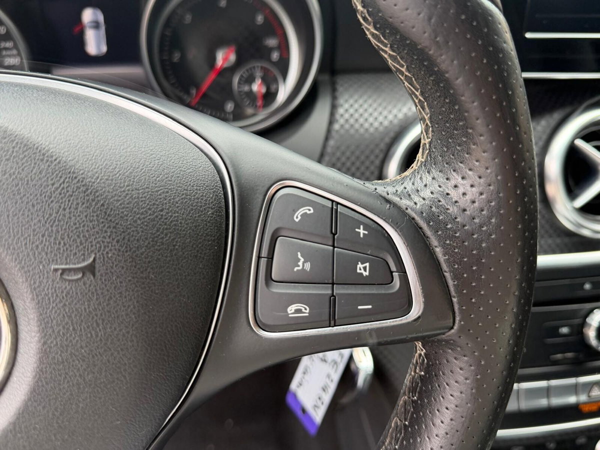 Mercedes-Benz Classe A 180 d Sport (16)