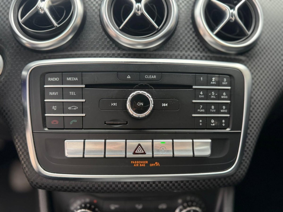 Mercedes-Benz Classe A 180 d Sport (18)