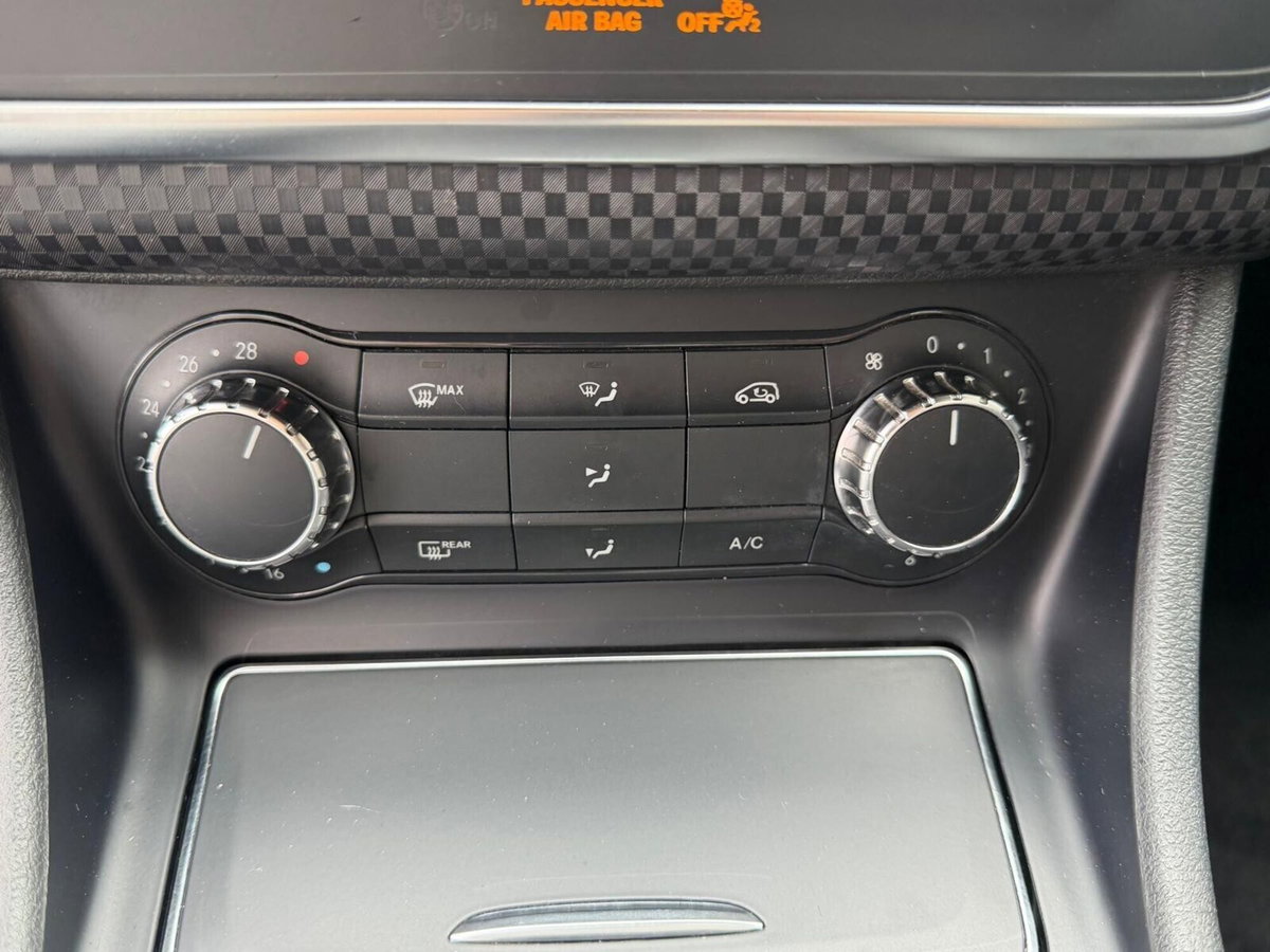 Mercedes-Benz Classe A 180 d Sport (19)