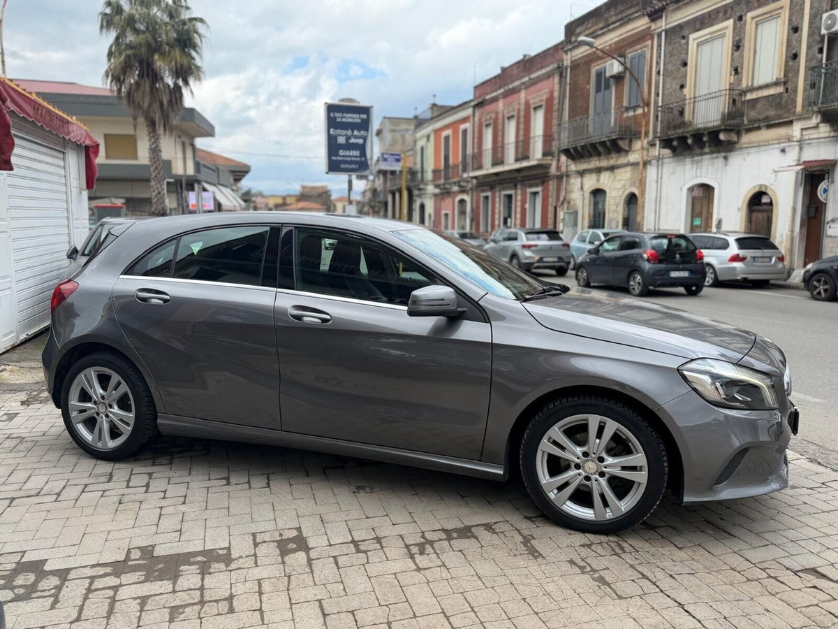 Mercedes-Benz Classe A 180 d Sport (5)