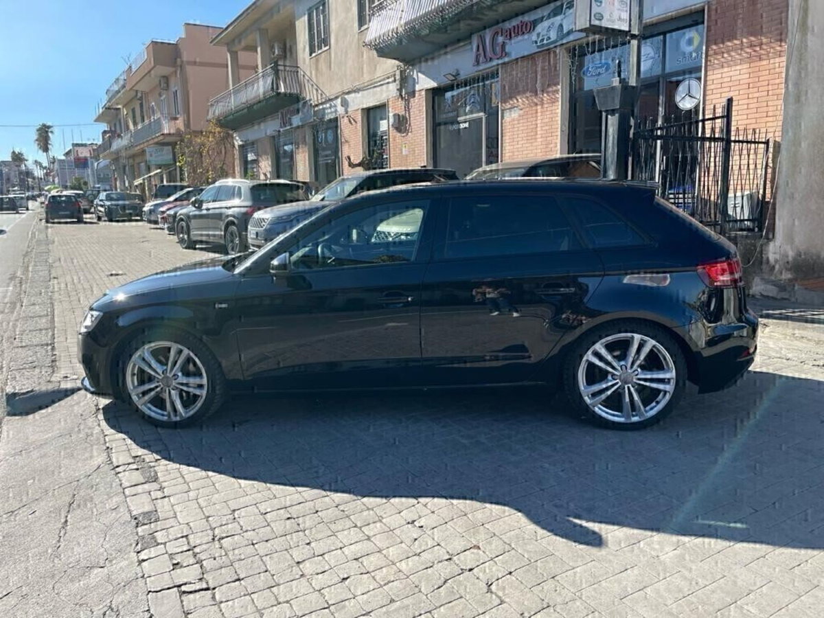 Audi A3 Sportback 40 TDI quattro S tronic Admired (8)