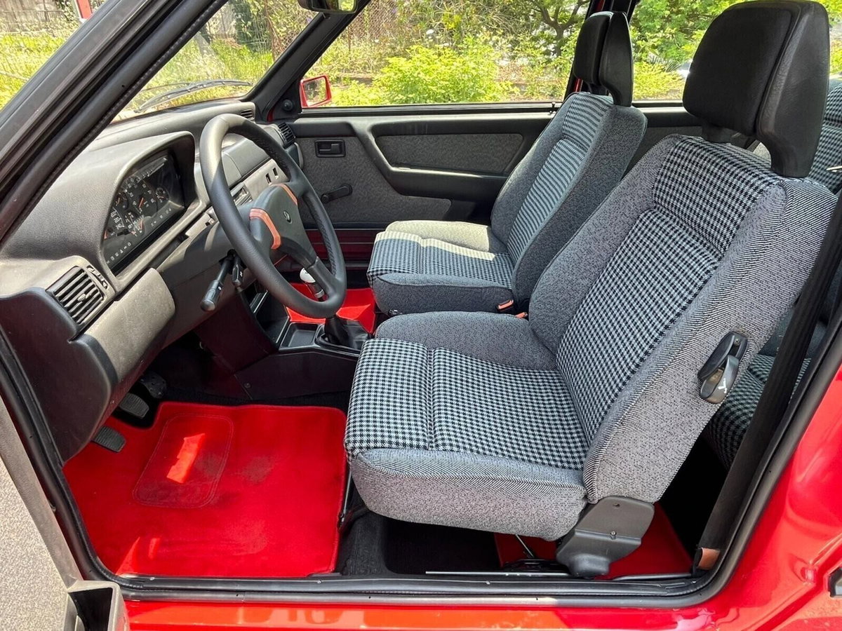 Fiat Uno turbo i.e. 3 porte (11)