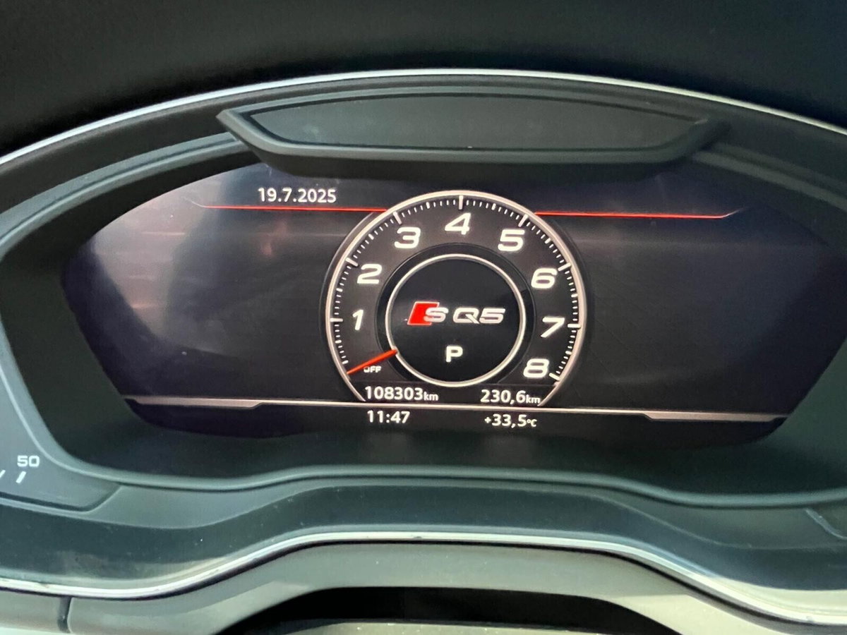 Audi Q5 3.0 V6 TFSI quattro tiptronic (15)