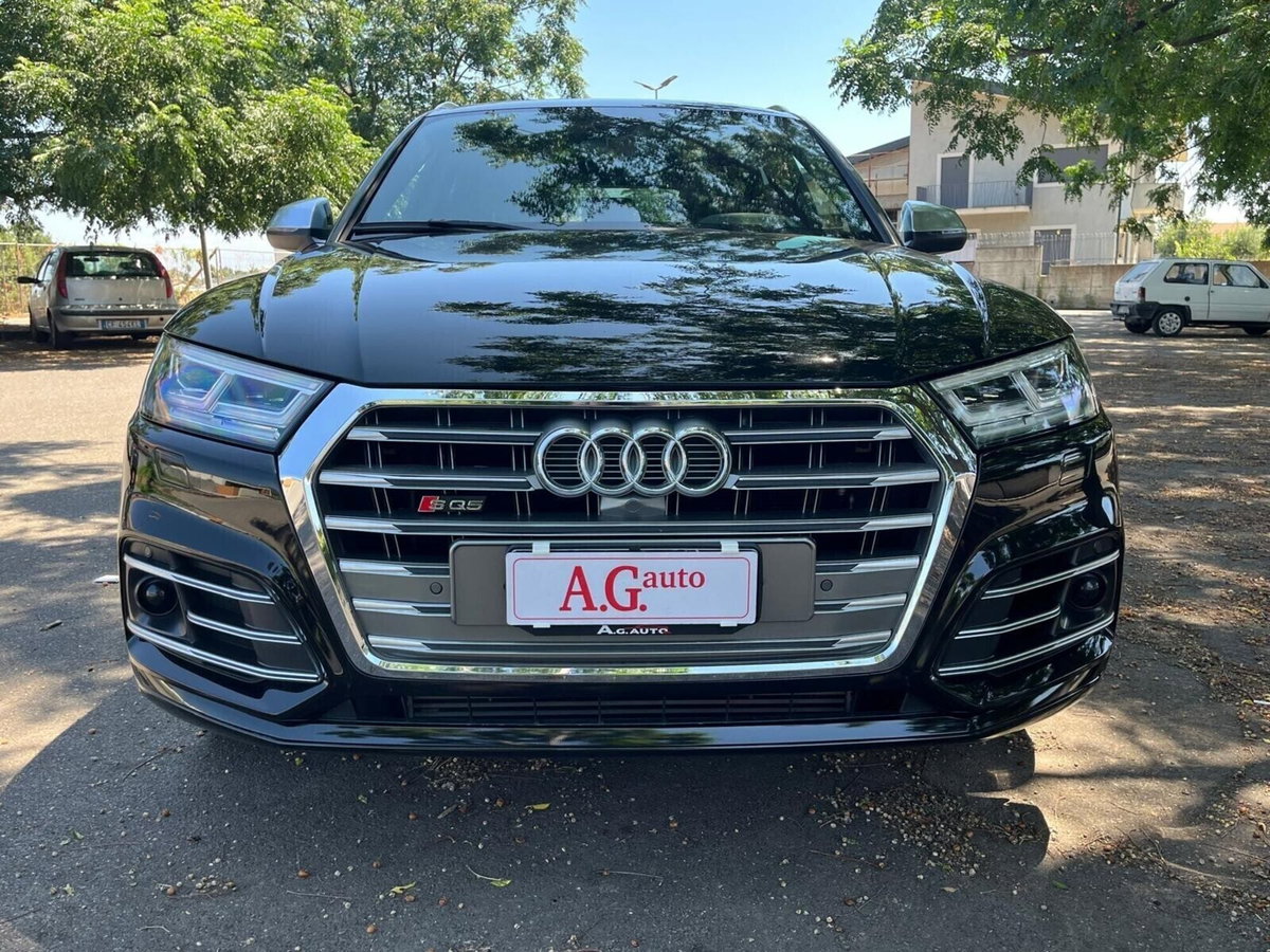 Audi Q5 3.0 V6 TFSI quattro tiptronic (2)