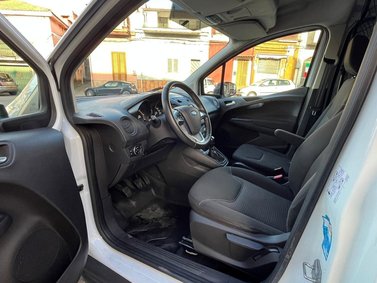 Ford Transit Courier 1.5 TDCi 75CV  Trend (13)