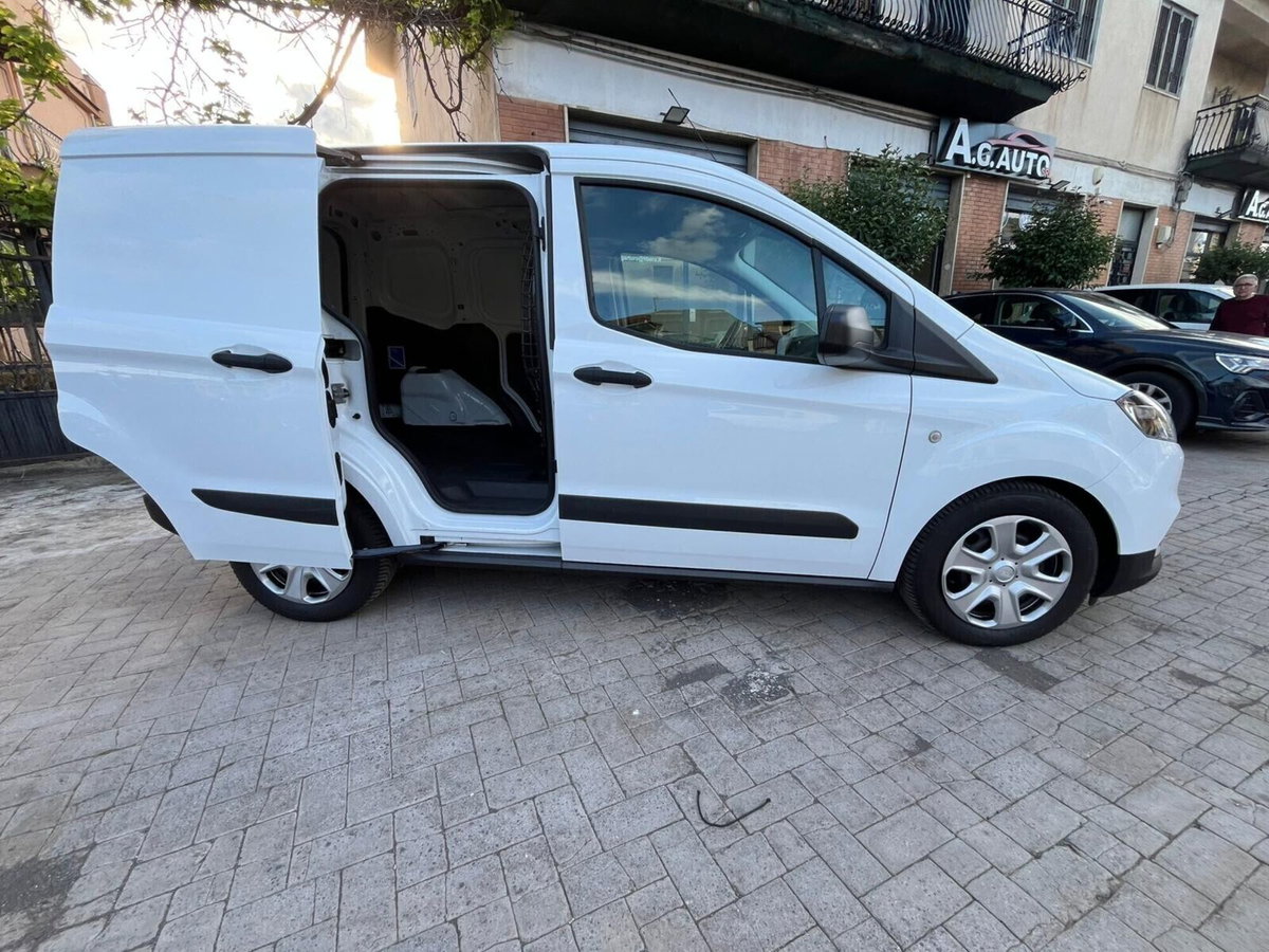 Ford Transit Courier 1.5 TDCi 75CV  Trend (5)