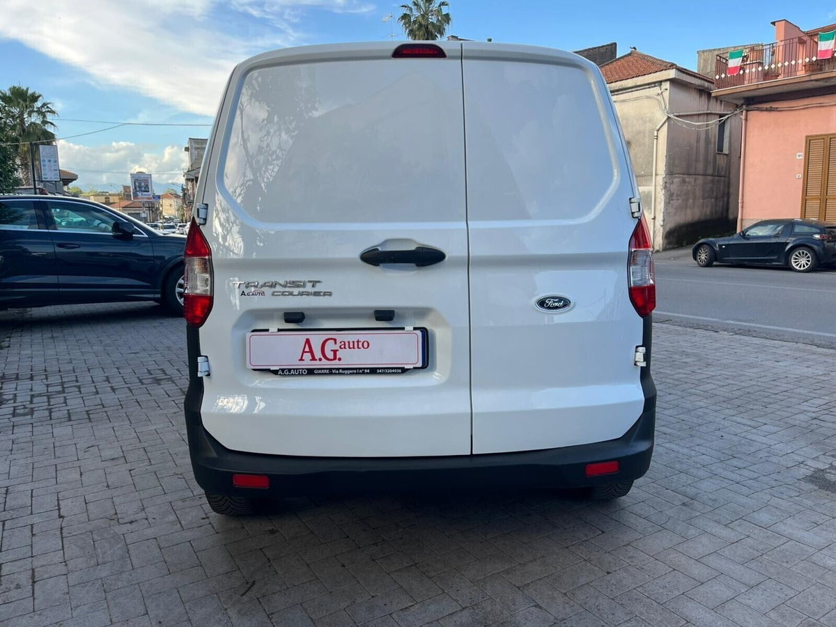 Ford Transit Courier 1.5 TDCi 75CV  Trend (7)