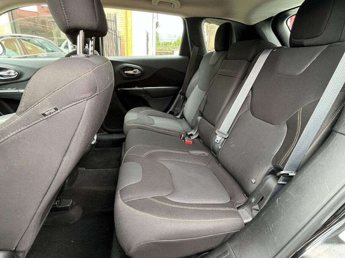 Jeep Cherokee 2.2 Mjt II 185 CV 4WD Active Drive I Longitude (14)