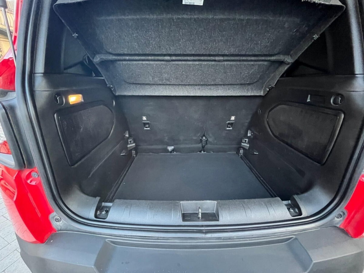 Jeep Renegade 1.6 Mjt 130 CV Limited (10)