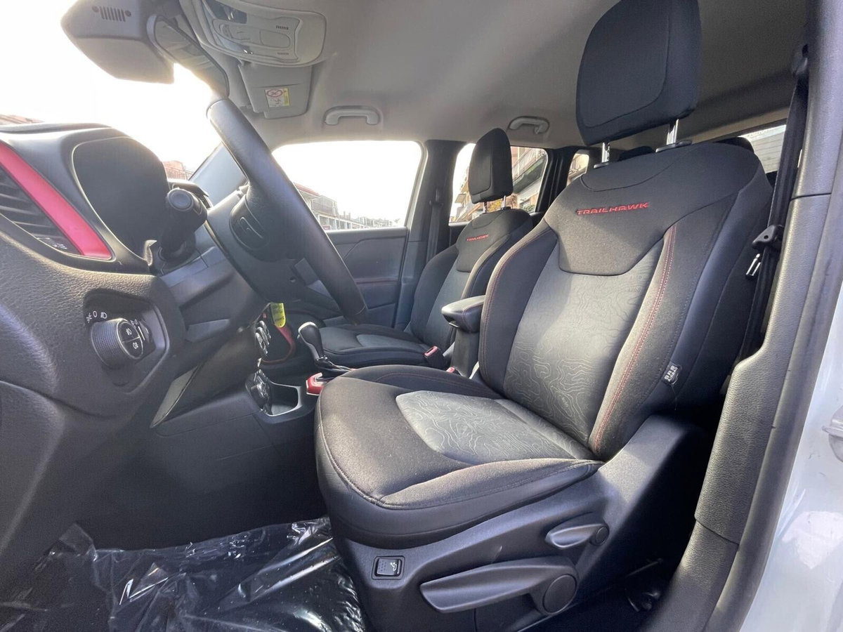 Jeep Renegade 2.0 Mjt 170CV 4WD Active Drive Low Trailhawk (11)