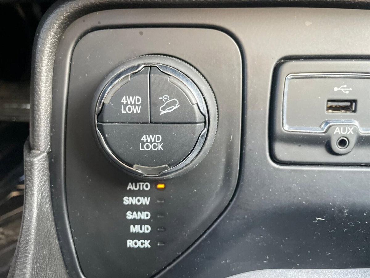 Jeep Renegade 2.0 Mjt 170CV 4WD Active Drive Low Trailhawk (20)