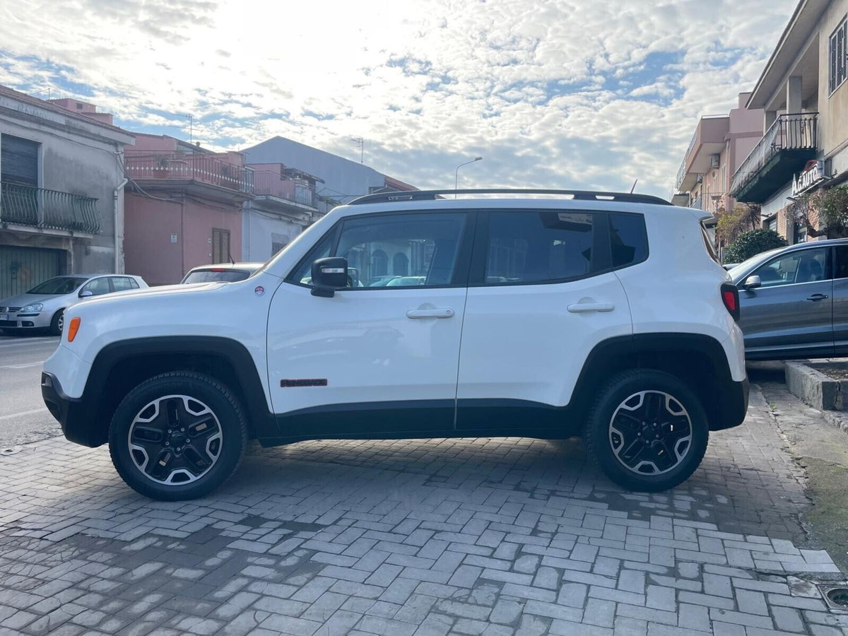 Jeep Renegade 2.0 Mjt 170CV 4WD Active Drive Low Trailhawk (8)