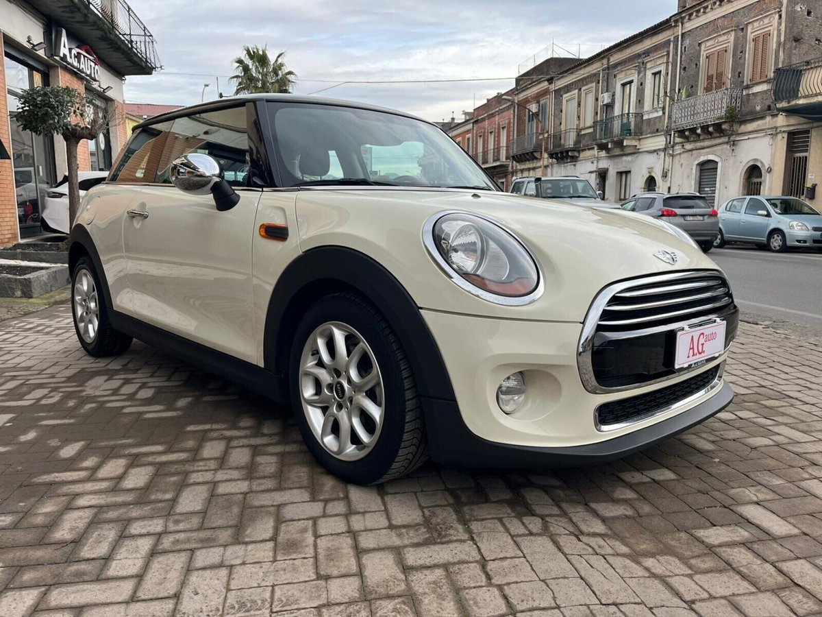 MINI Mini 1.5 Cooper D (4)