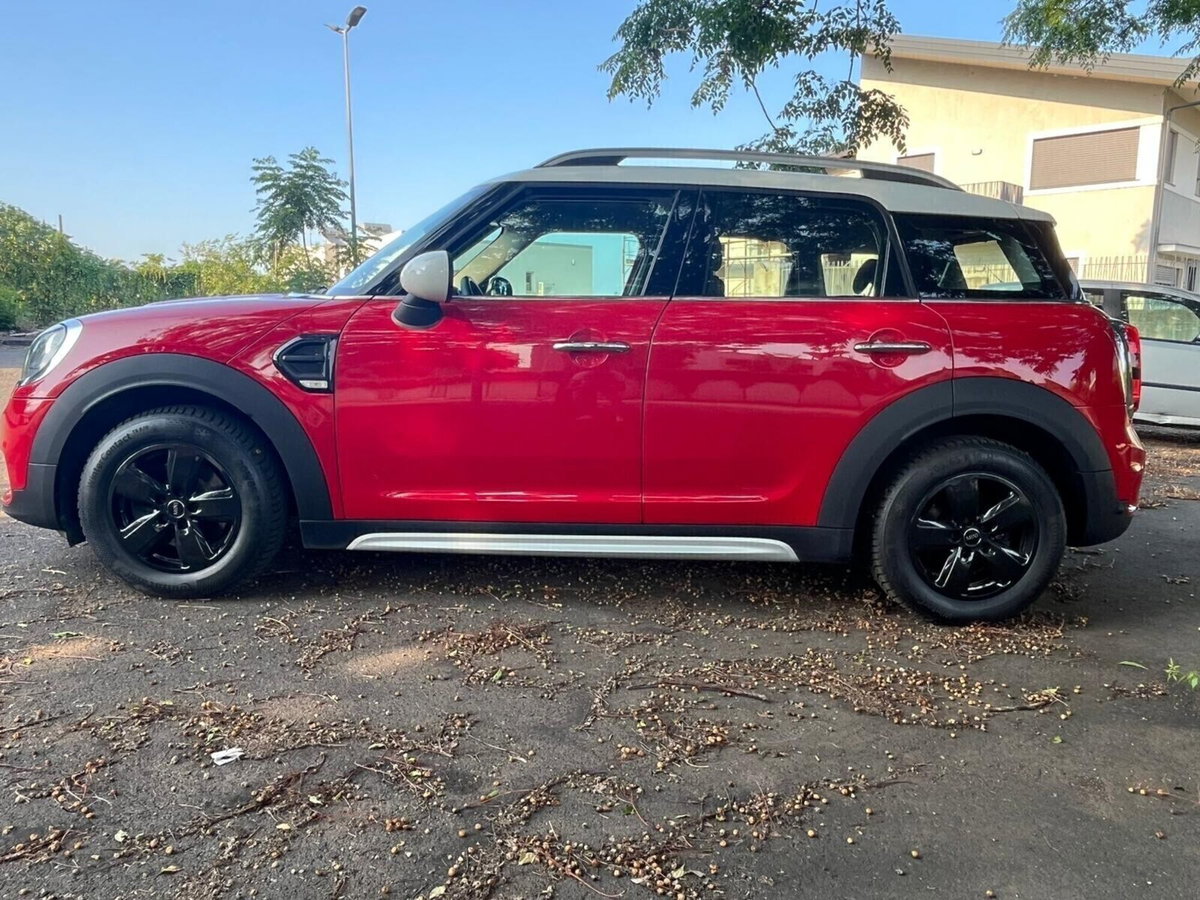MINI Mini Countryman 2.0 Cooper D Business Countryman ALL4 Automatica (8)