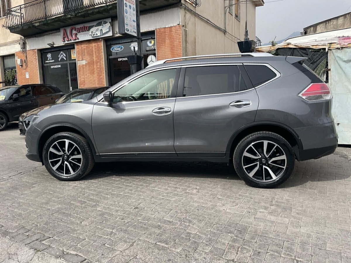 Nissan X-Trail 1.6 dCi 2WD Tekna (8)