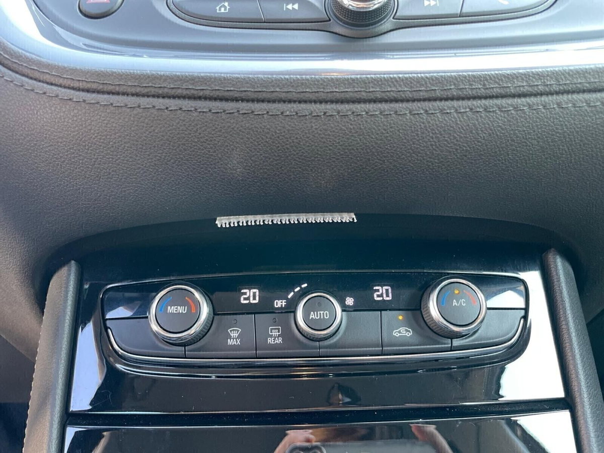 Opel Grandland X 1.5 diesel Ecotec Start&Stop aut. Ultimate (18)