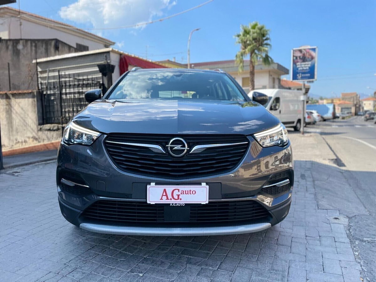 Opel Grandland X 1.5 diesel Ecotec Start&Stop aut. Ultimate (2)