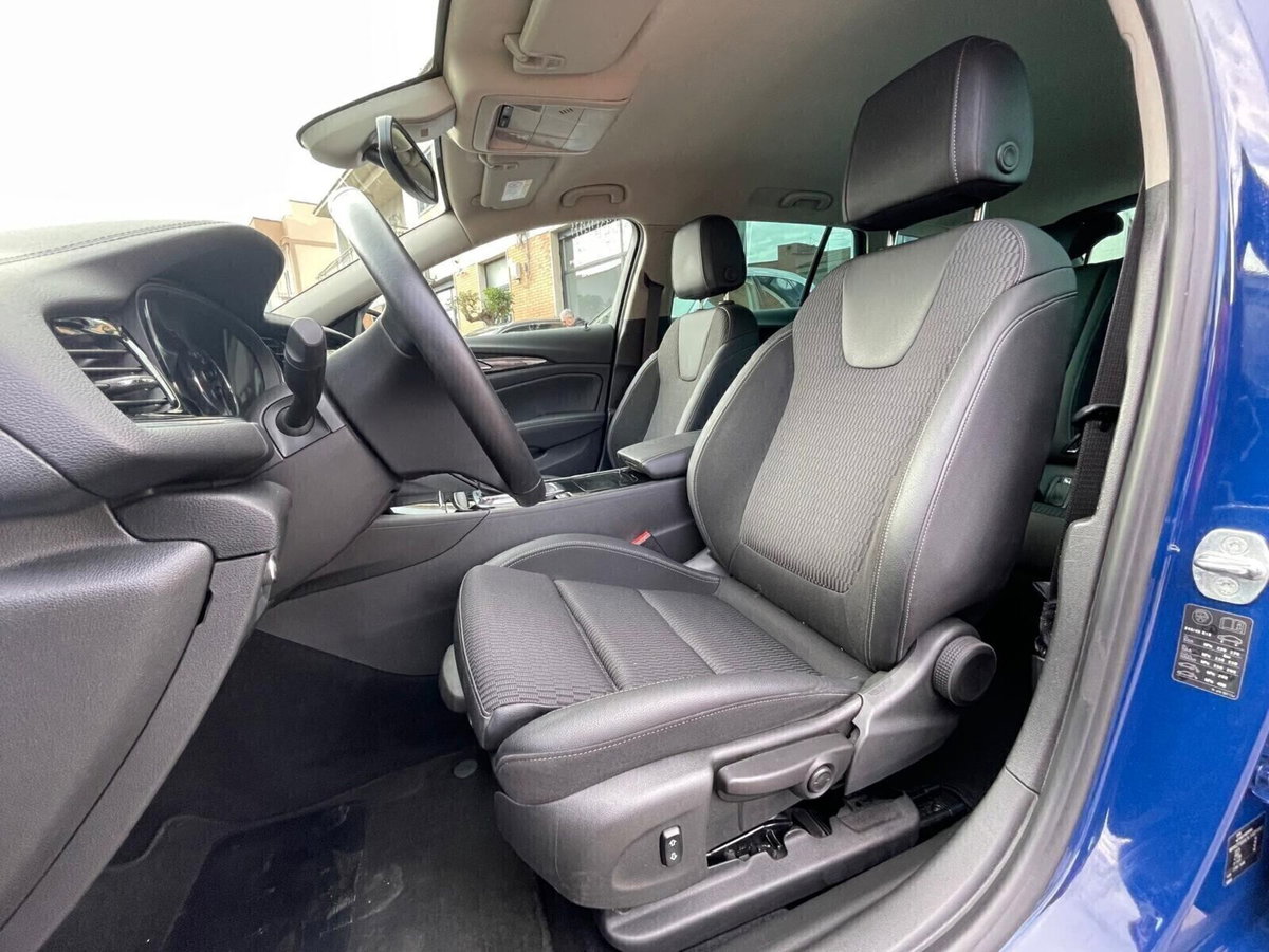 Opel Insignia Station Wagon 2.0 CDTI S&S aut. Sports Innovation (10)