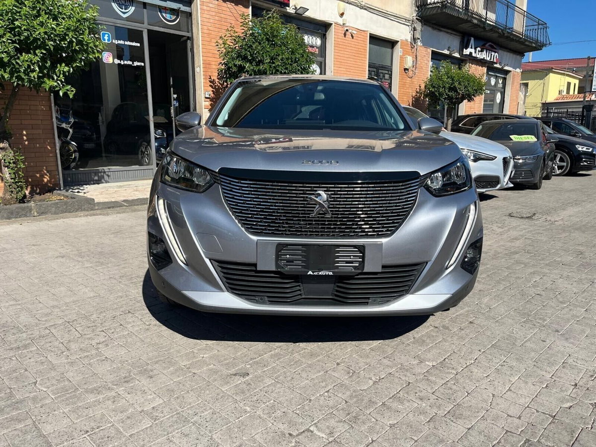 Peugeot 2008 BlueHDi 100 S&S Allure (3)