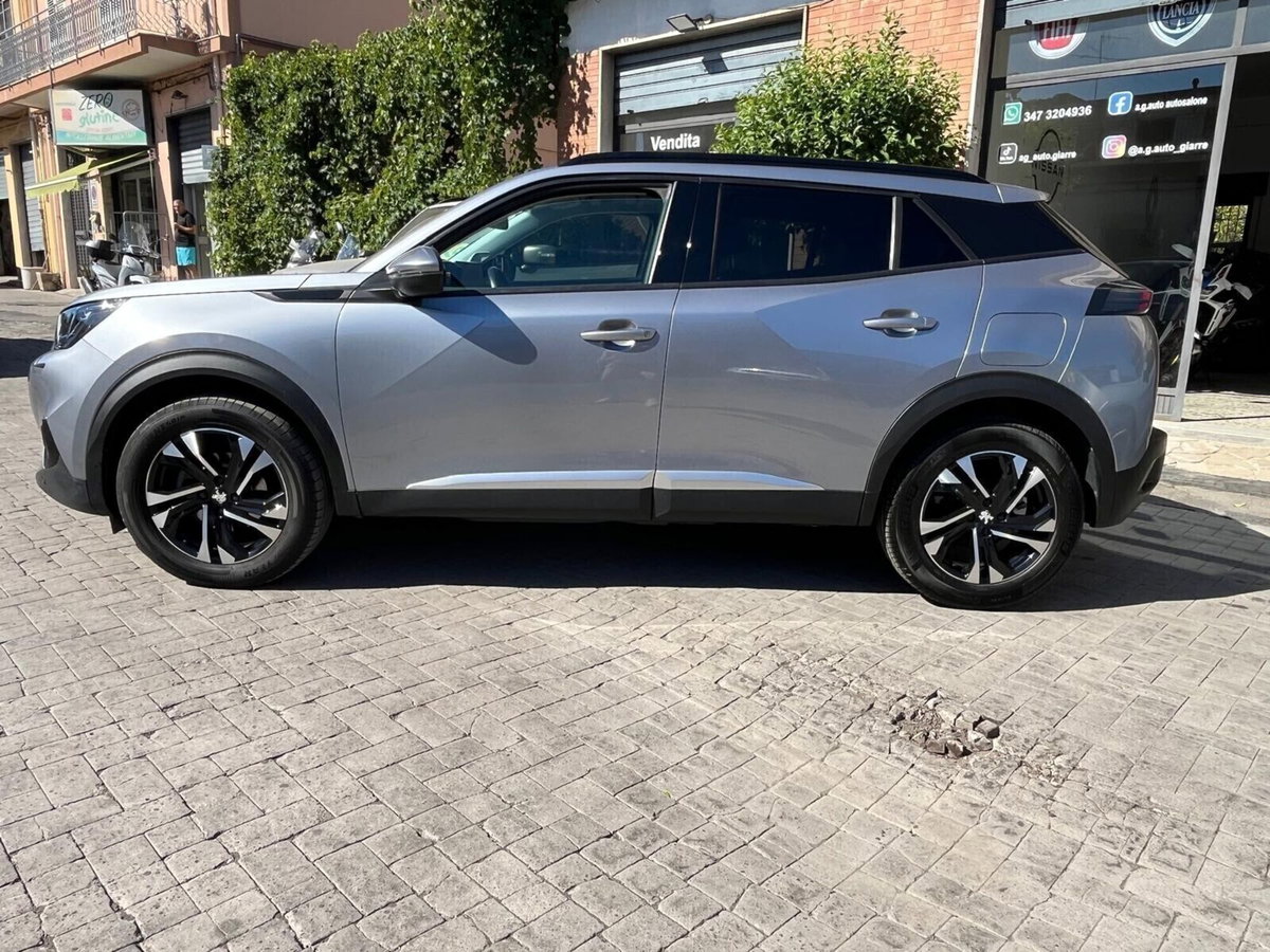 Peugeot 2008 BlueHDi 100 S&S Allure (9)