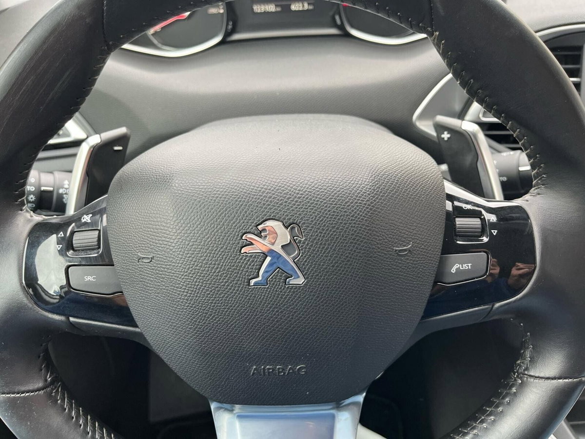 Peugeot 308 BlueHDi 130 S&S EAT8 Allure Pack (20)