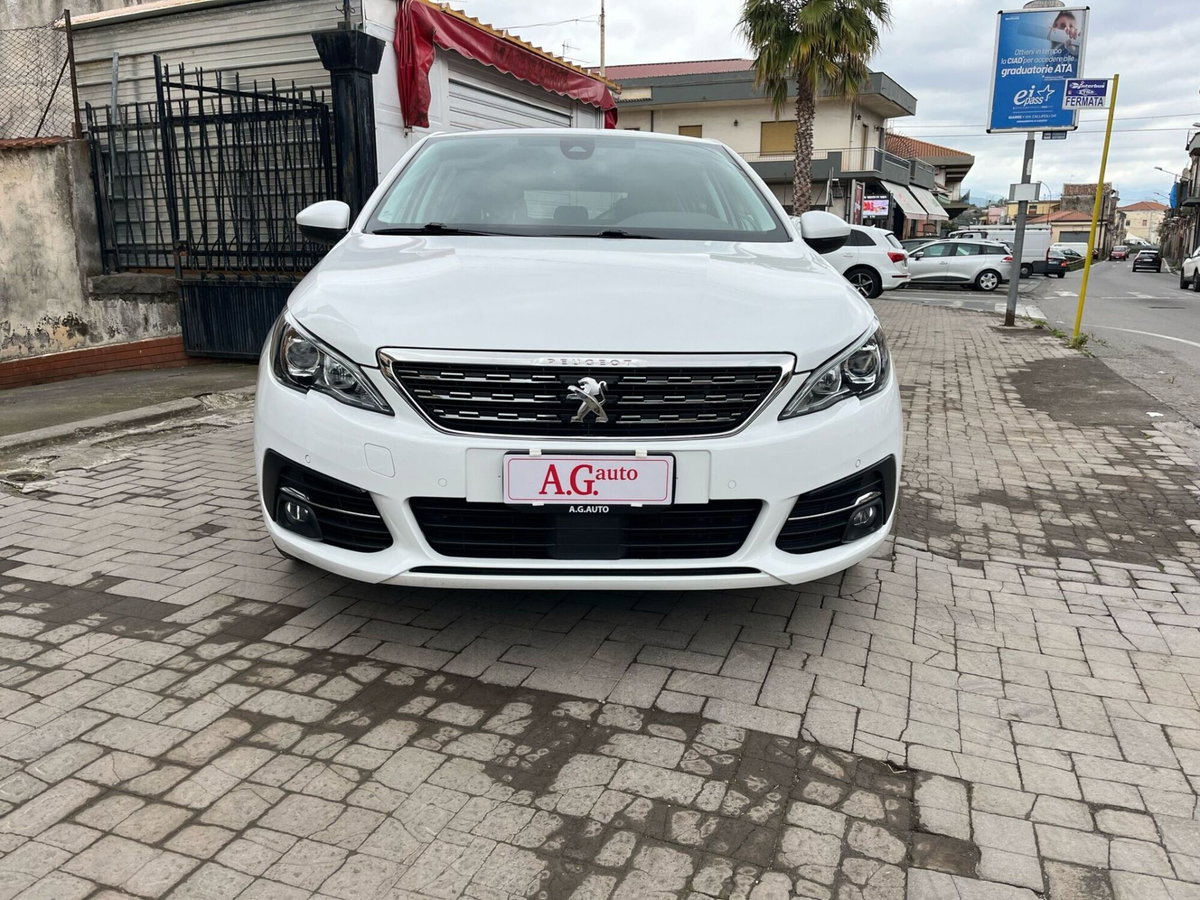 Peugeot 308 BlueHDi 130 S&S EAT8 Allure Pack (3)