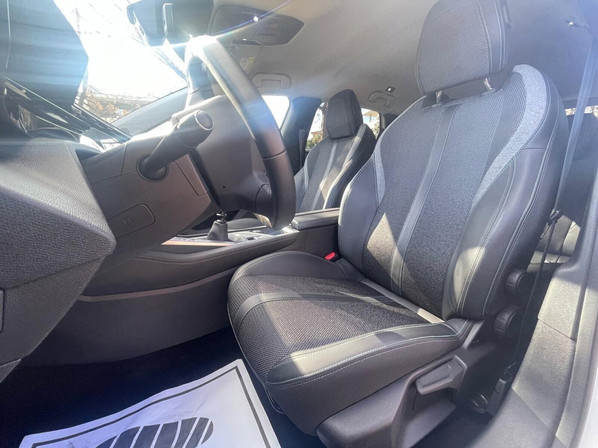 Peugeot 308 SW BlueHDi 130 S&S Allure (10)