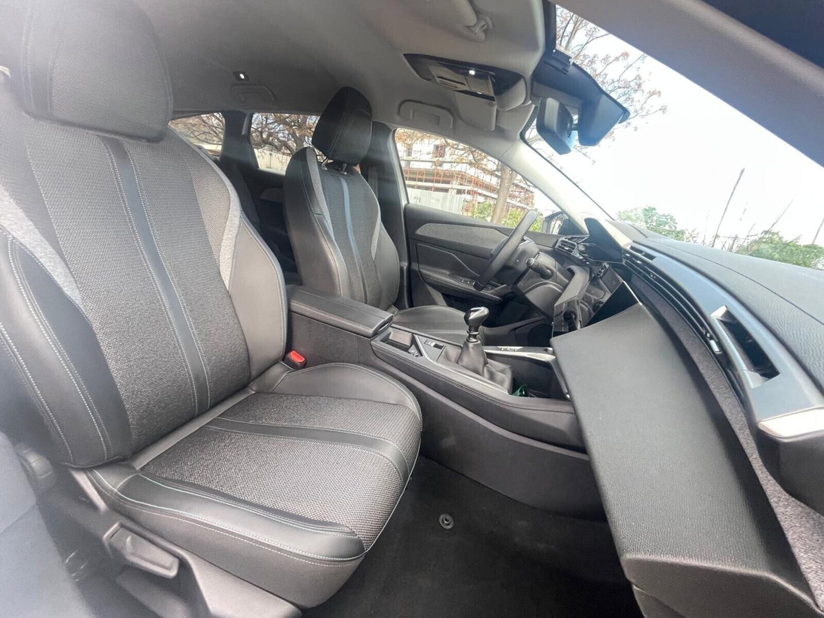 Peugeot 308 SW BlueHDi 130 S&S Allure (12)