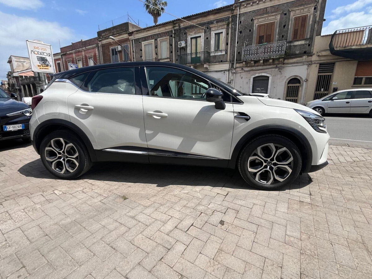 Renault Captur Blue dCi 115 CV EDC Intens (5)