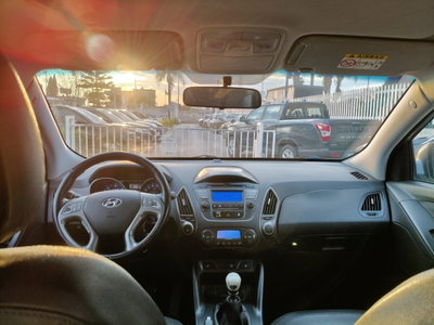 Hyundai ix35 1.7 CRDi 2WD Comfort (12)