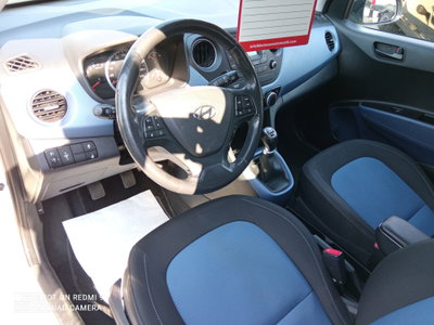 Hyundai i10 1.0 MPI Tech (8)