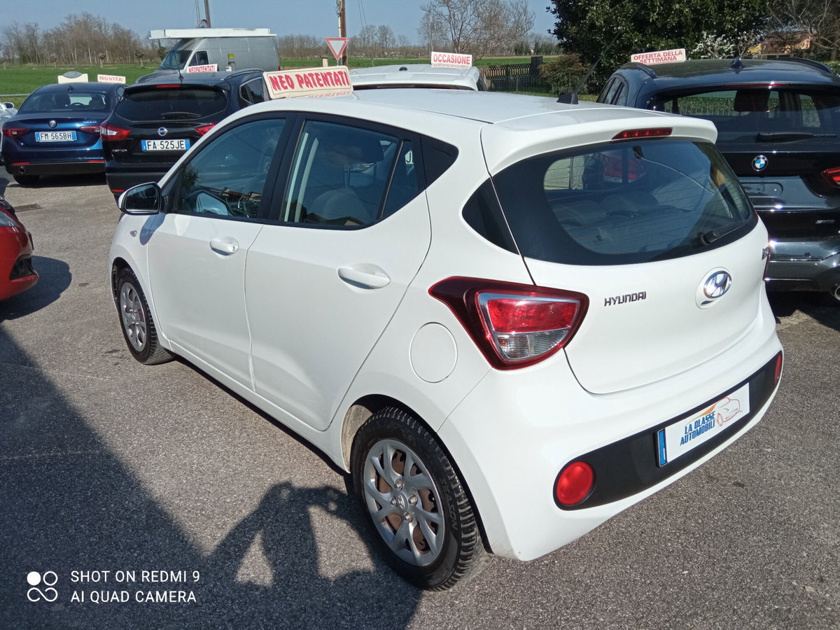 Hyundai i10 1.0 MPI Tech (9)