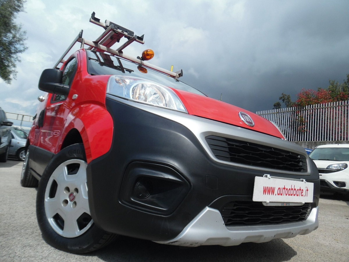Fiat Fiorino Furgone cargo 1.3 mjt 95cv Adventure (13)