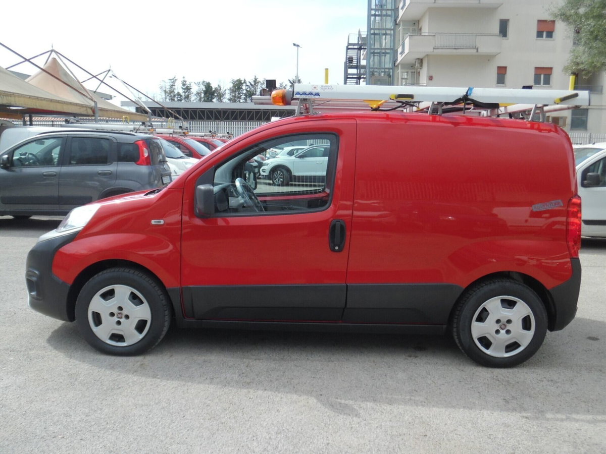 Fiat Fiorino Furgone cargo 1.3 mjt 95cv Adventure (4)