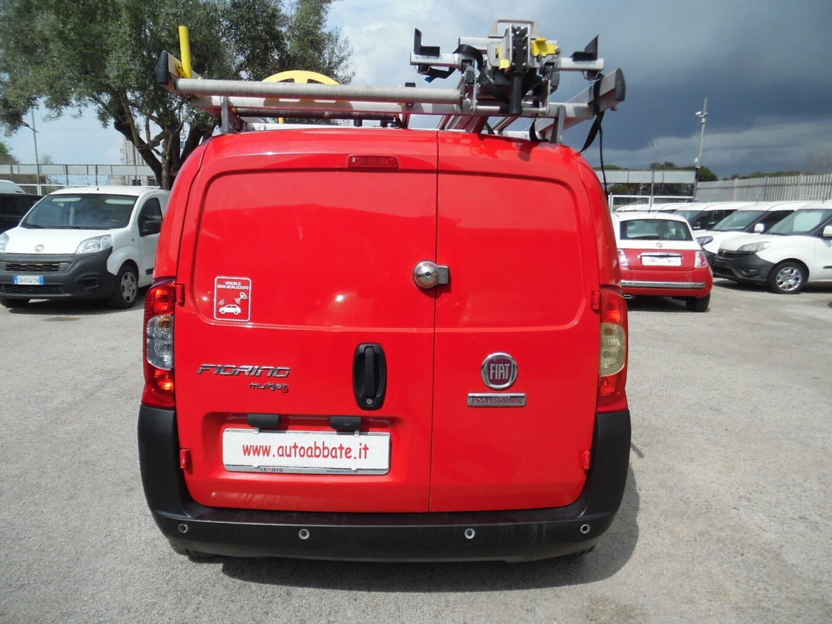 Fiat Fiorino Furgone cargo 1.3 mjt 95cv Adventure (6)