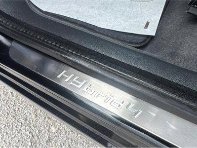 Peugeot 3008 HYbrid4 (20)