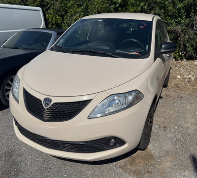 Lancia Ypsilon 1.2 69 CV 5 porte GPL Ecochic Gold usata