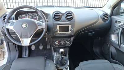 Alfa Romeo MiTo 1.3 JTDm 85 CV S&S Progression (12)